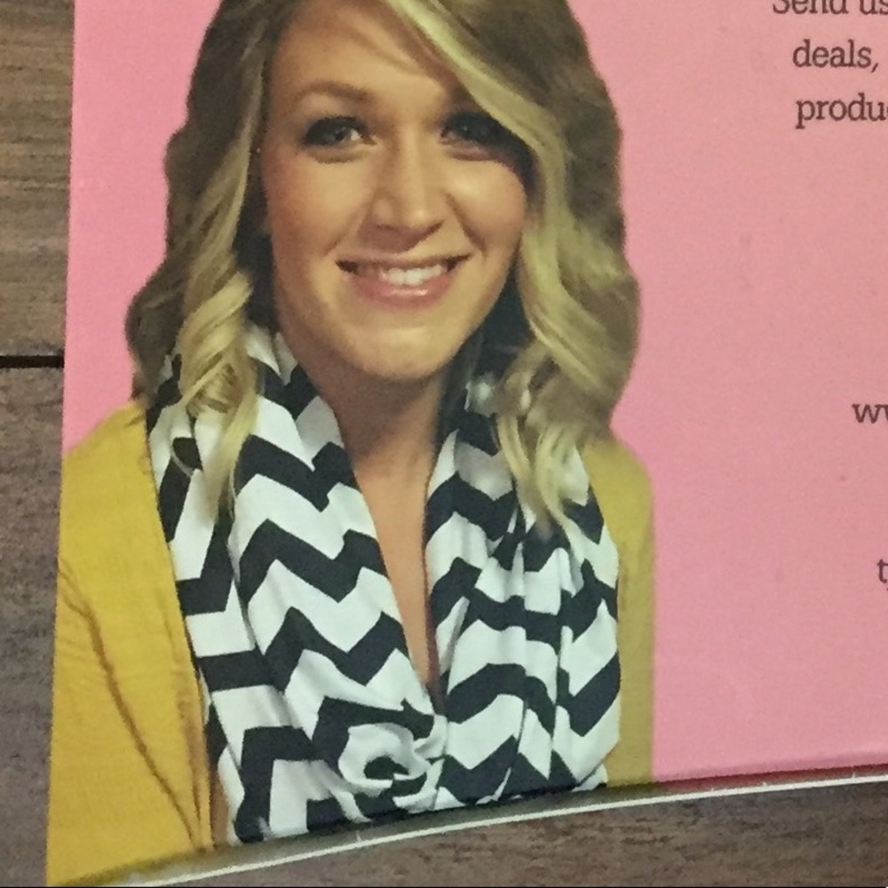 Nursing scarf - Picture 6 of 6